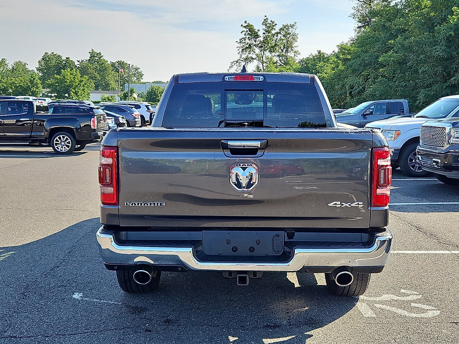 2022 RAM 1500 — detail view