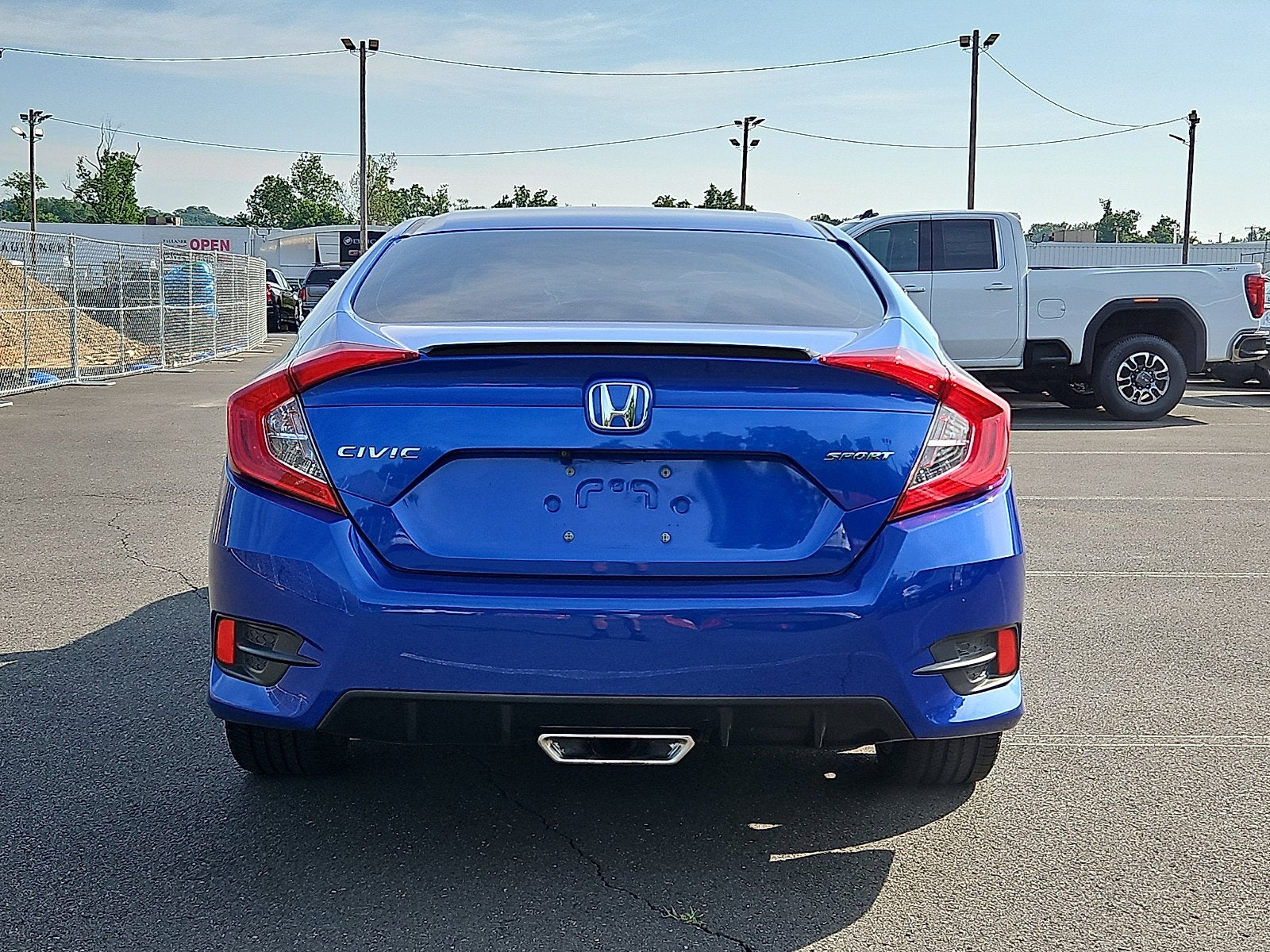 2019 Honda Civic — detail view