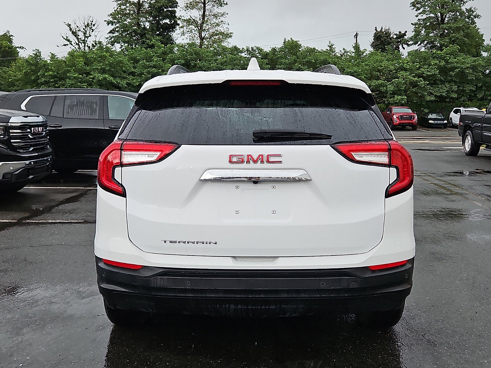 2023 GMC Terrain — detail view