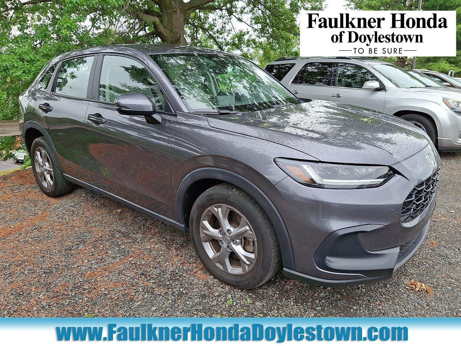 2024 Honda HR-V LX AWD CVT in Modern Steel Metallic Gray — front three-quarter view