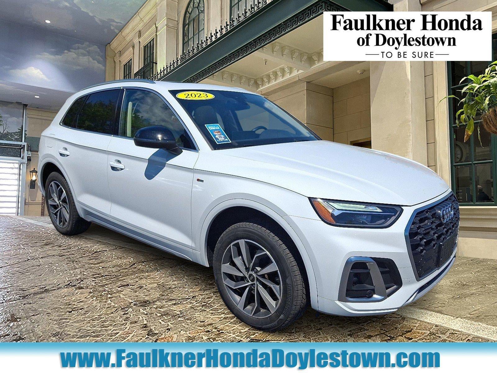 2023 Audi Q5 S line Premium Plus 45 TFSI quattro in Glacier White Metallic — front three-quarter view
