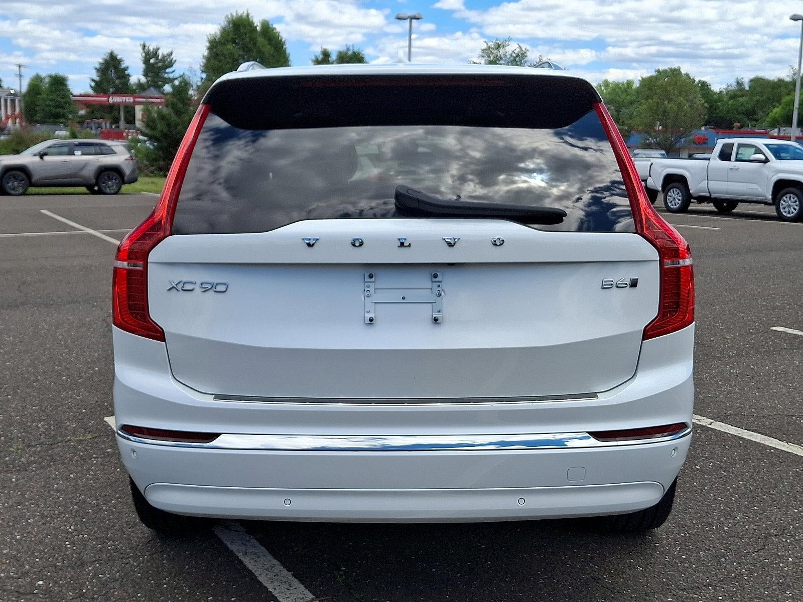 2023 Volvo XC90 — detail view