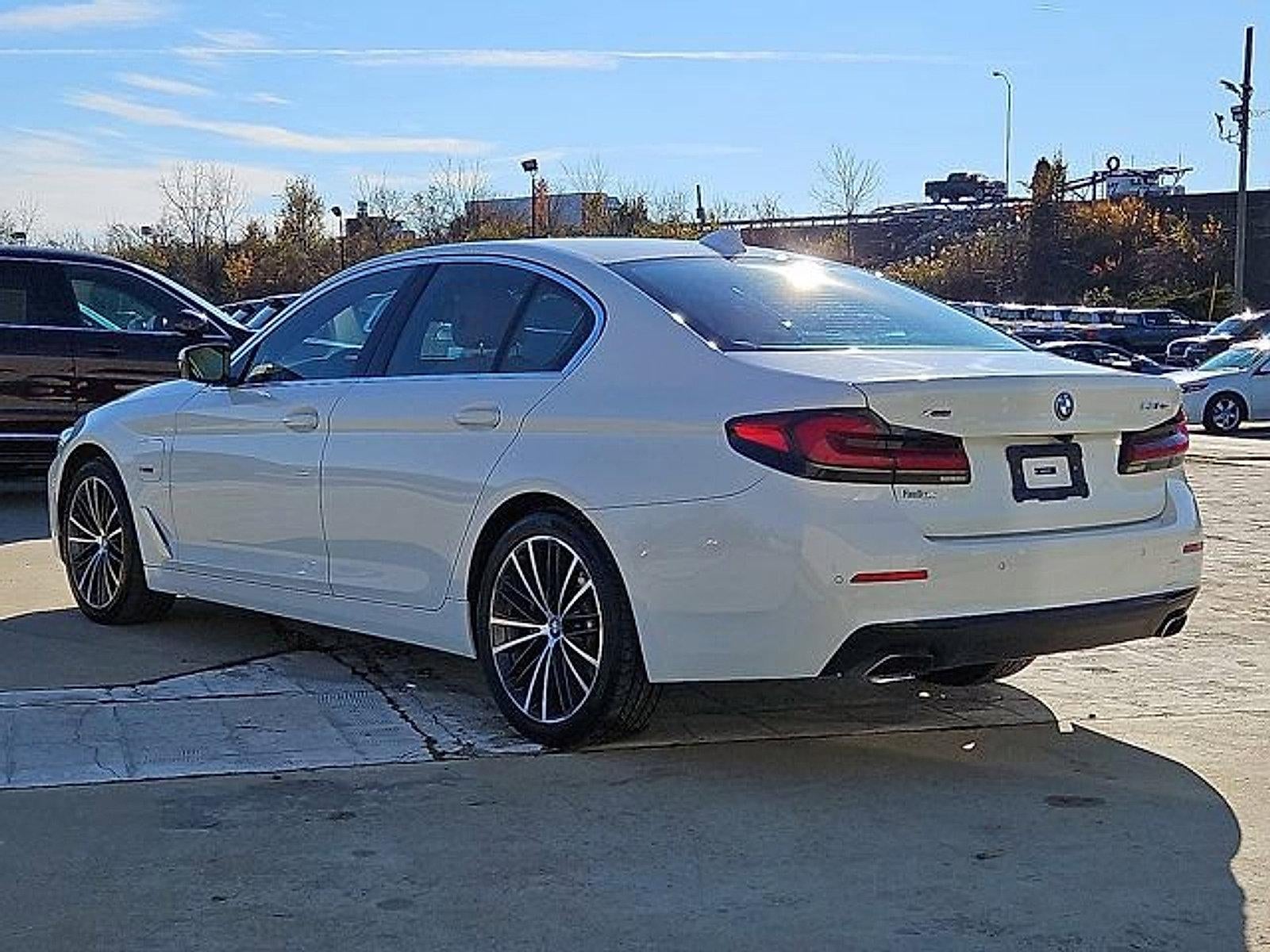 2023 BMW 530e xDrive — interior view