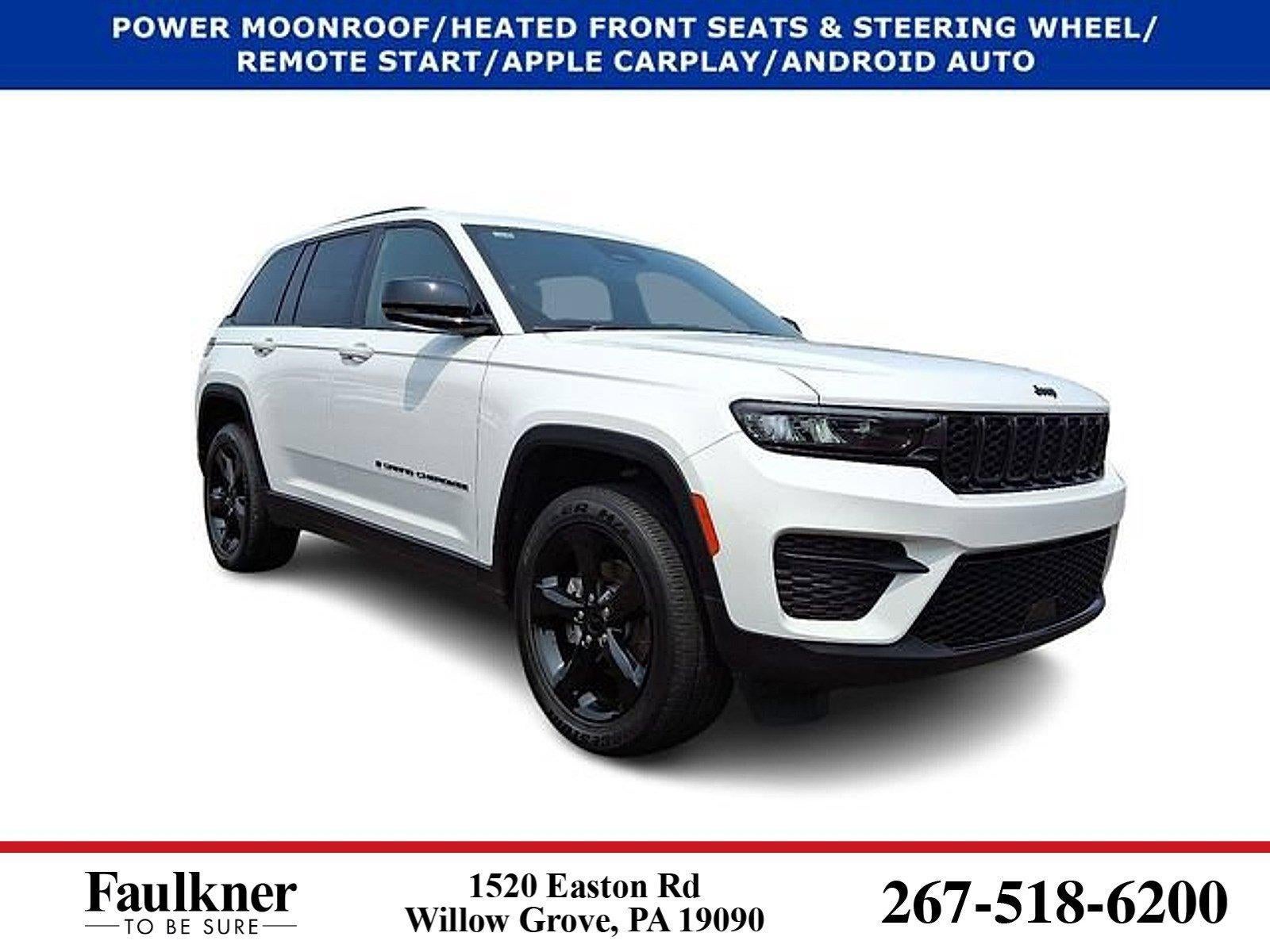 2023 Jeep Grand Cherokee Altitude 4x4 in Bright White Clearcoat — front three-quarter view