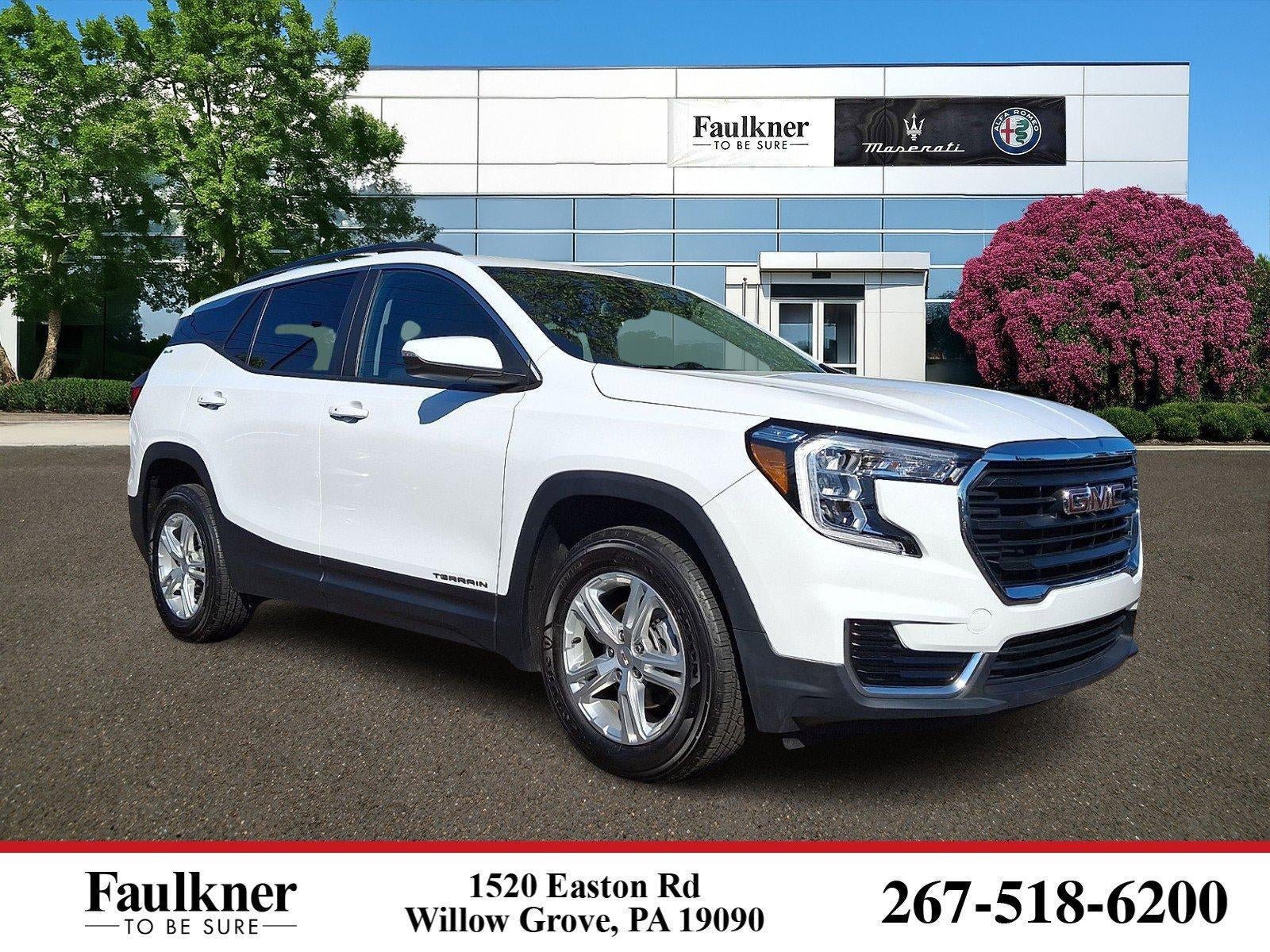 2022 GMC Terrain AWD SLE in Summit White — front three-quarter view